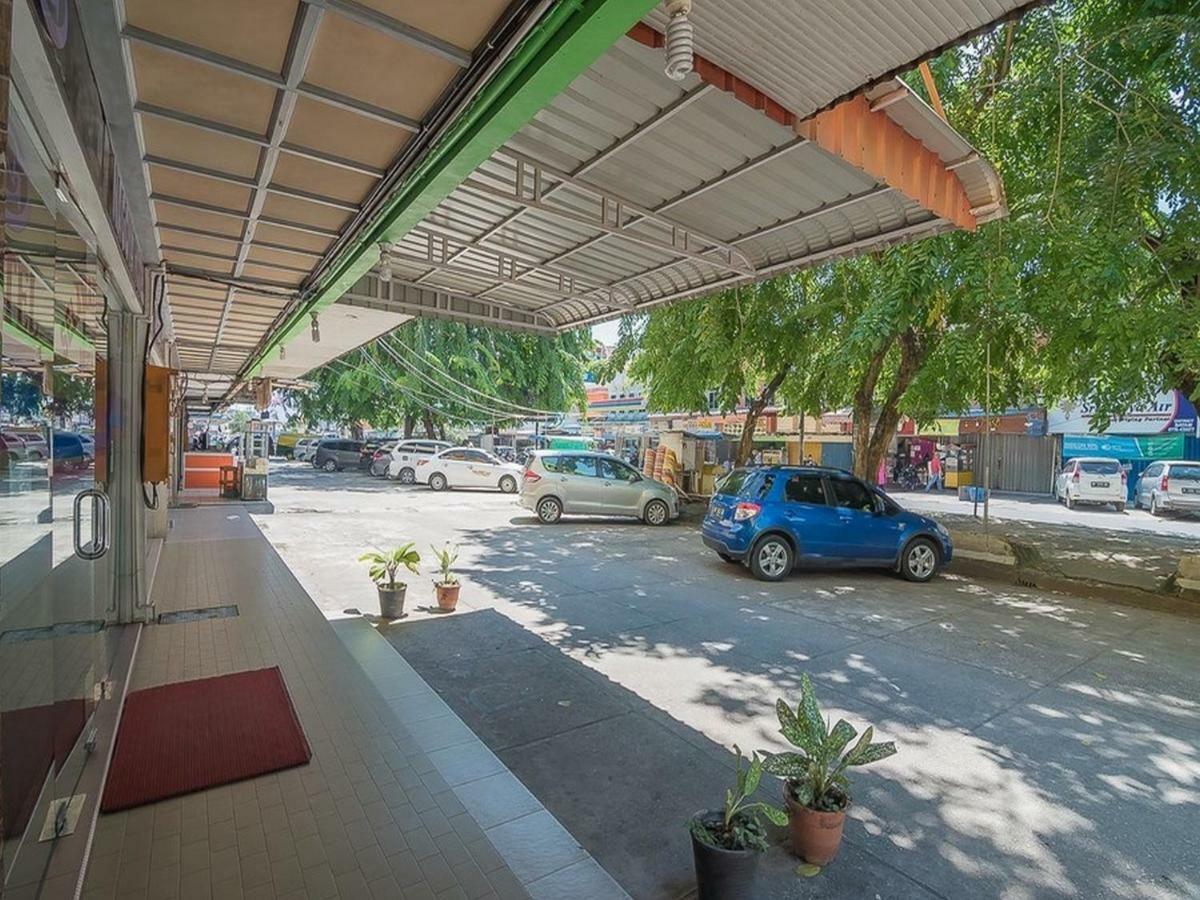 ホテル レッドドアーズ ニア ナゴヤ シティウォーク バタム 2 Batam エクステリア 写真